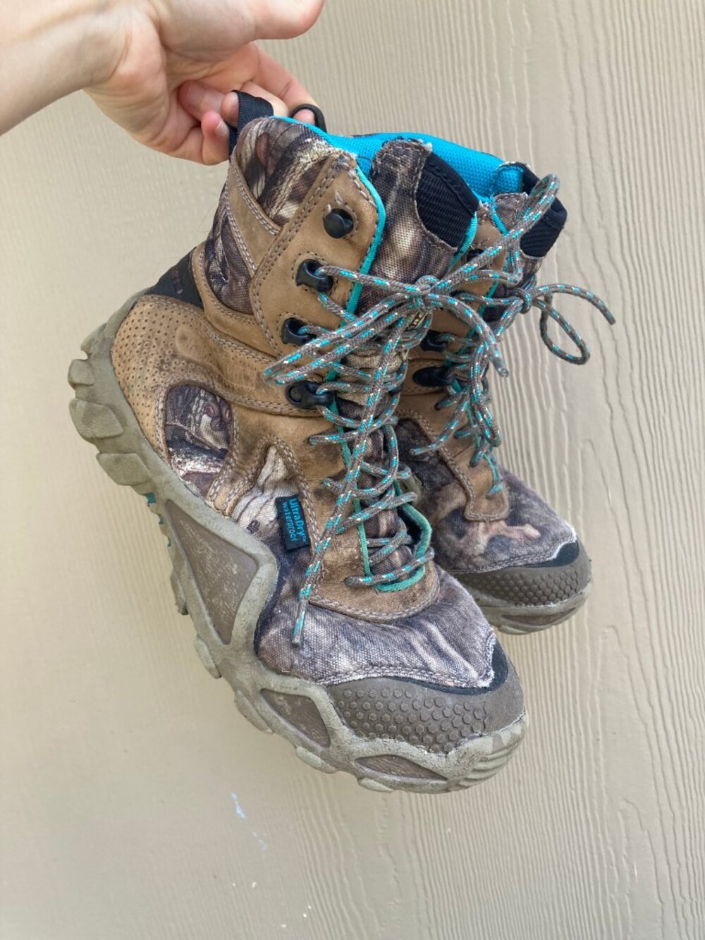 Red Wing Shoes: Women's Irish Setter Vaprtrek Hunting Boots, Size US 7-8